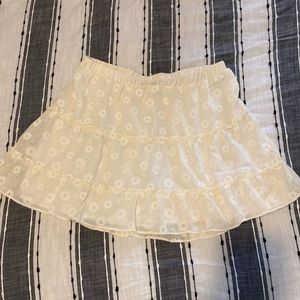 Show me your Mumu-  Daisy mini skirt